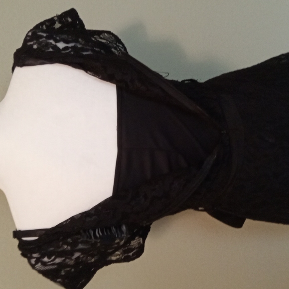 Fun Black lace Forever 21 party dress - Picture 11 of 11